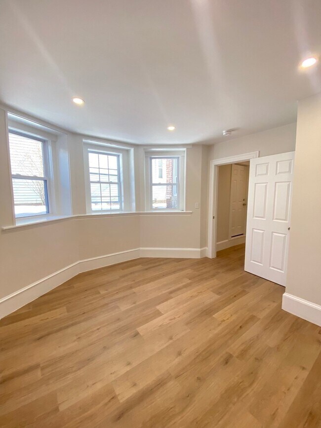 Photo - 7 Kenney St Unit #A