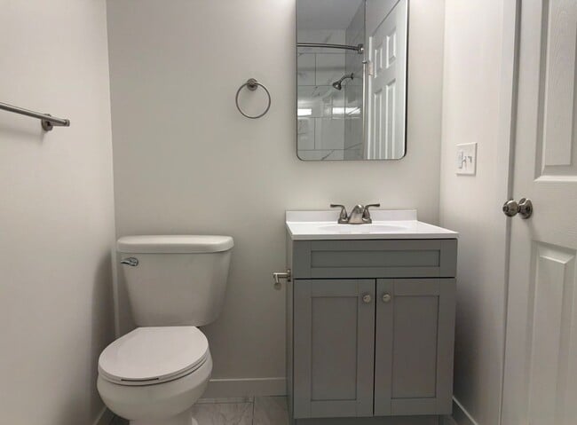 1920 Roosevelt Dr Unit 1920-1-40