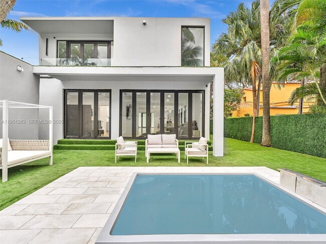 Photo - 3010 Alton Rd