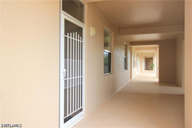 Photo - 2700 Cypress Trace Cir Unidad 3134