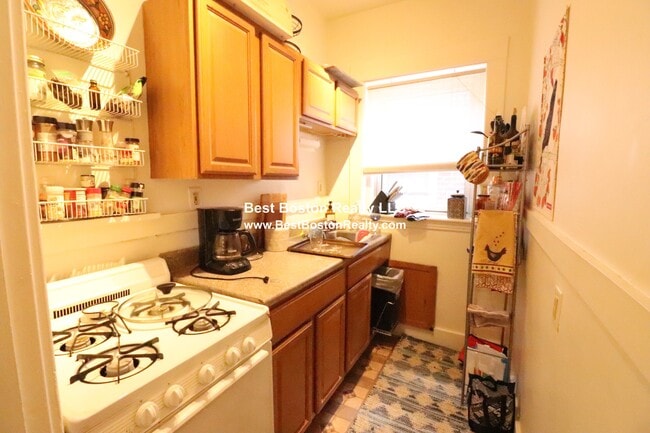 Photo - 163 Summer St Unit 1