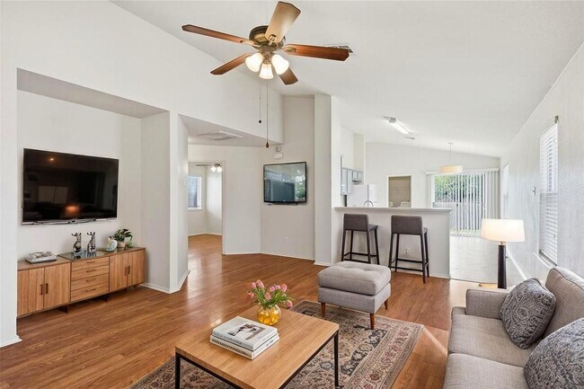 Photo - 13400 James Monroe St