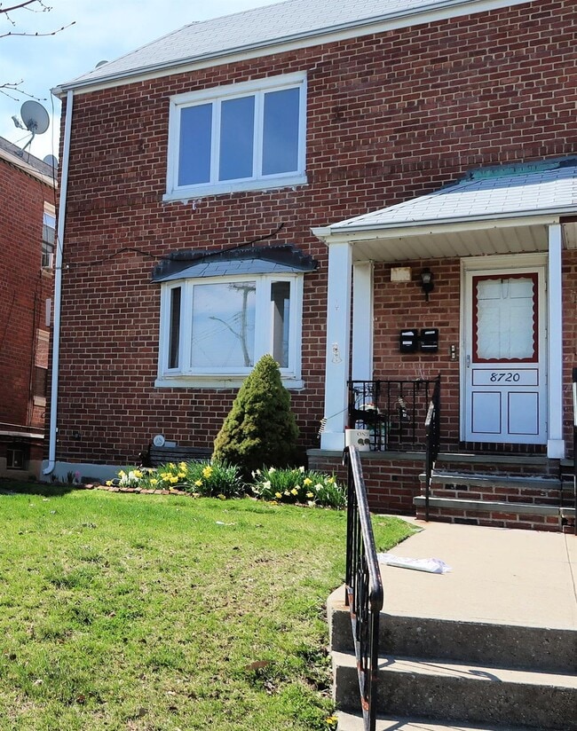 Building Photo - 87-20 Commonwealth Blvd Rental