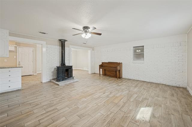 213 Dorris Dr