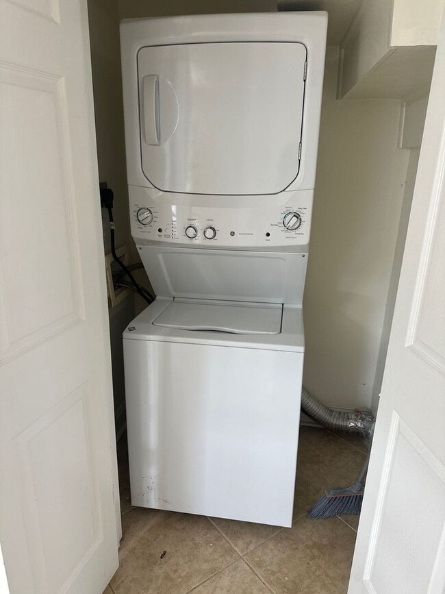 Photo - 3008 5th St Unit 22