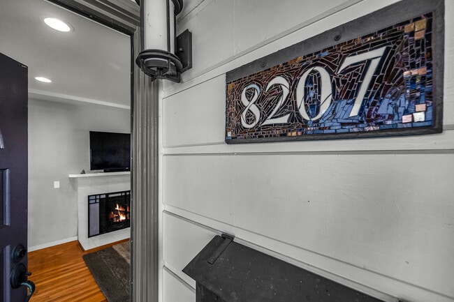 Photo - 8207 Stewart Ave