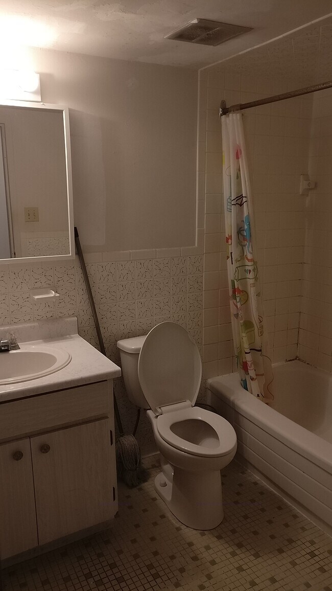 Photo - 3044 Sandwich St. Unit 201