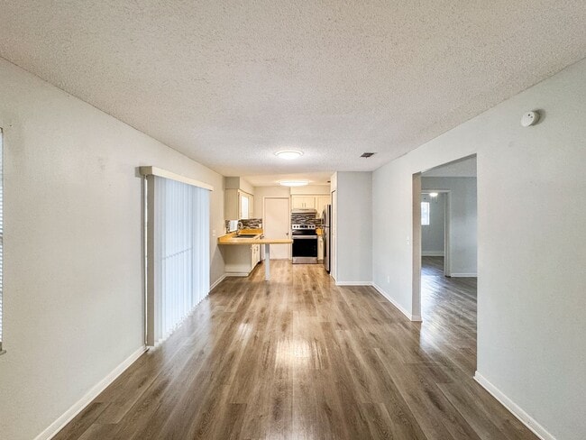 Photo - Charming 4-Bed, 2-Bath Home with Pool in Seffner, FL 33584