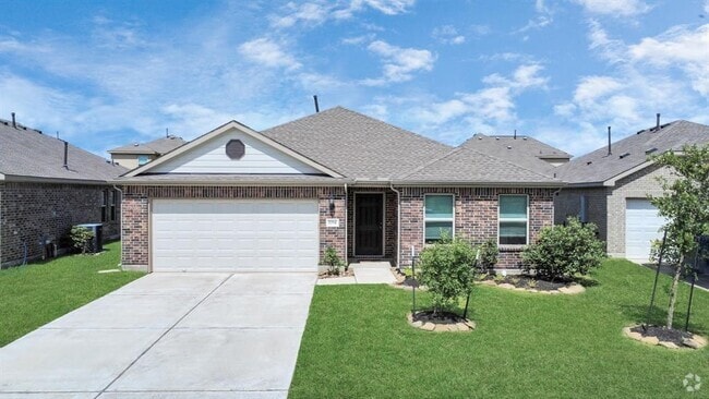 Building Photo - 2214 Welborn Dr Rental