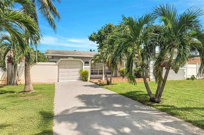 Photo - 7251 Grandview Blvd