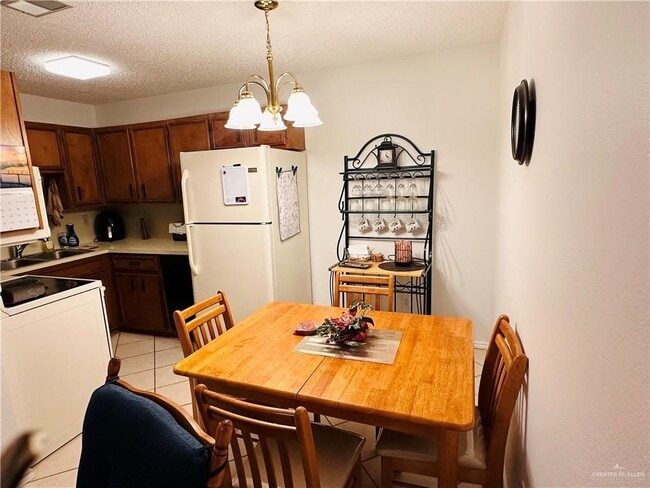 Photo - 10 South Dr Unit 15