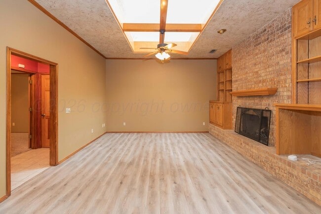 Photo - 3454 Gladstone Ln