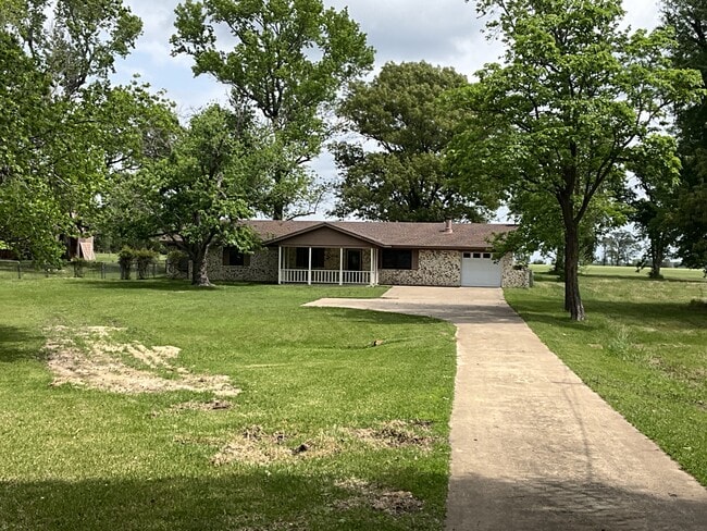 Building Photo - 24264 State Hwy 64