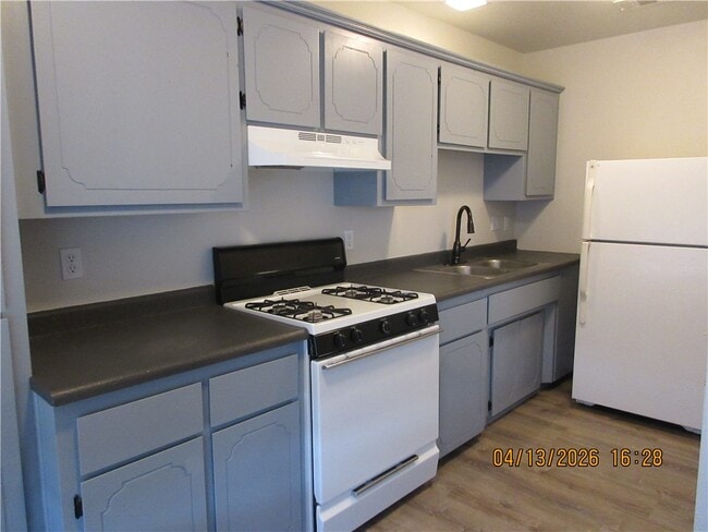 Photo - 1755 Gordon Dr Unit 10