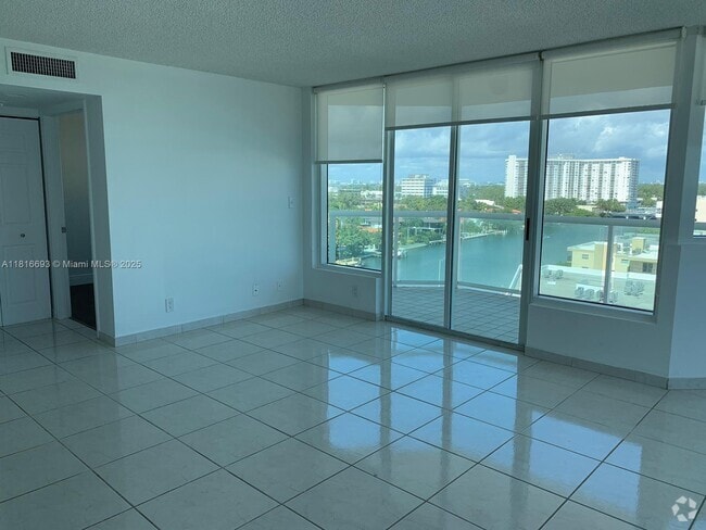 Building Photo - 3411 Indian Creek Dr Unit 1101 Rental