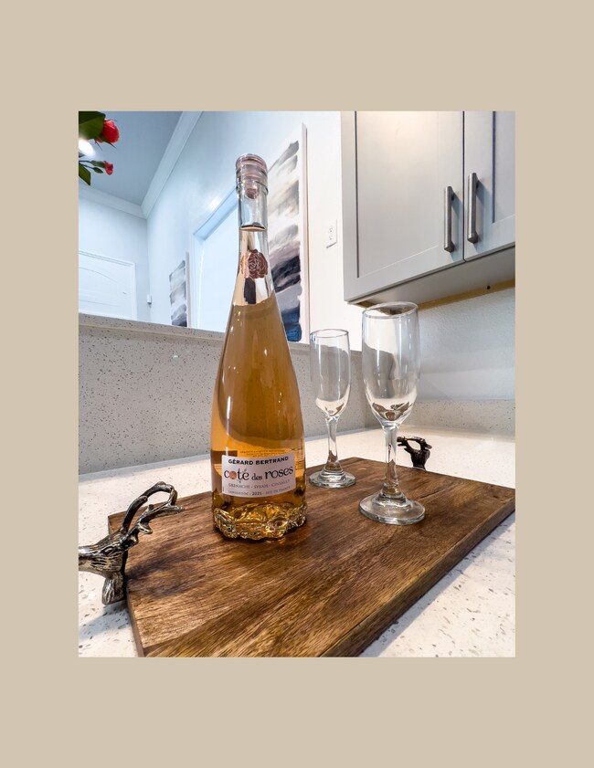 Photo - 3404 Dauphine St