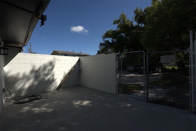Photo - 810 W Anderson St