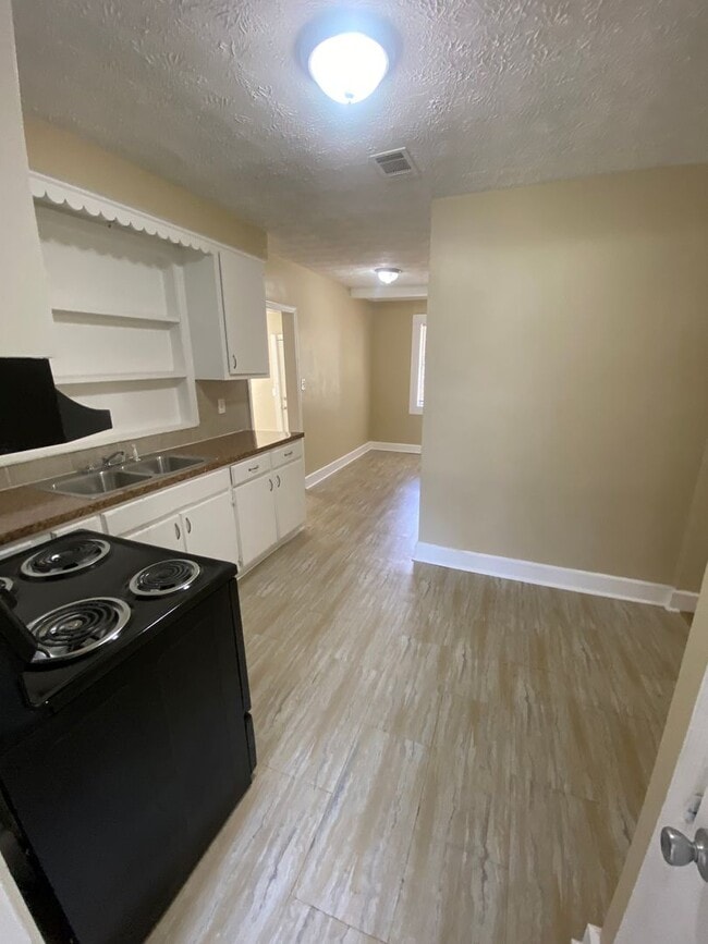 Photo - **Available Now**Remodeled Midtown Columbus, GA 3 Bedroom / 2 Bathroom Home for Rent***