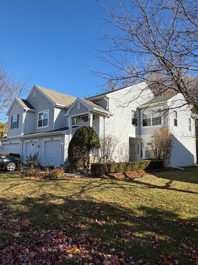 Building Photo - 2314 Woodside Dr