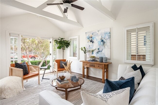 Photo - 509 Goldenrod Ave Unit A Front