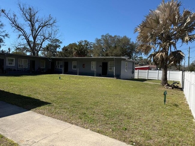 Photo - 5222 Lexington Ave