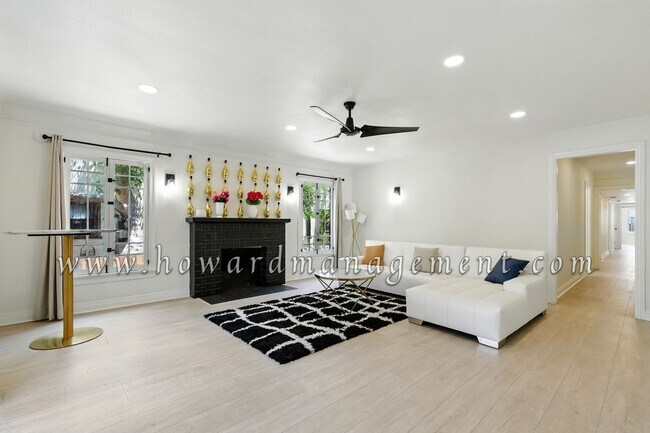 Photo - 02406TH Unit 2406