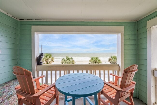 Building Photo - 7000 Seawall Blvd Unit 636