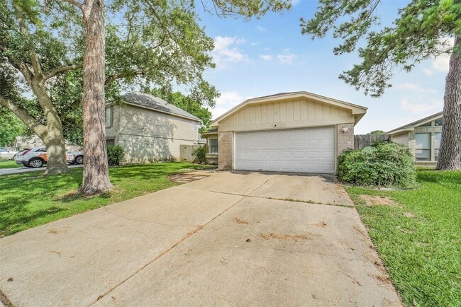 10546 Waving Fields Dr