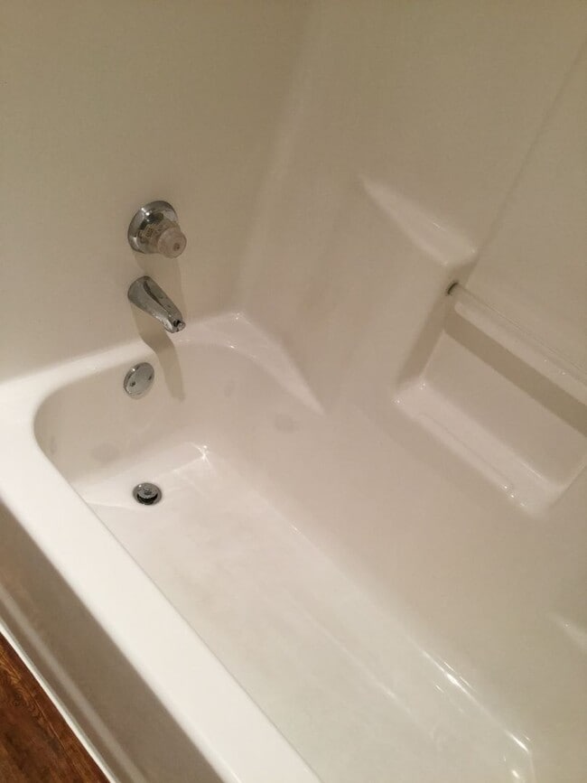 Photo - AVERET05-07 Unit 11907