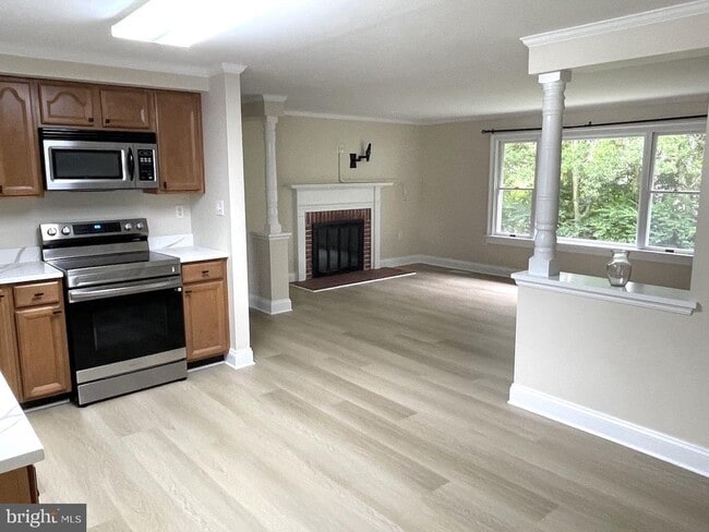 Photo - 206 Willis Ave