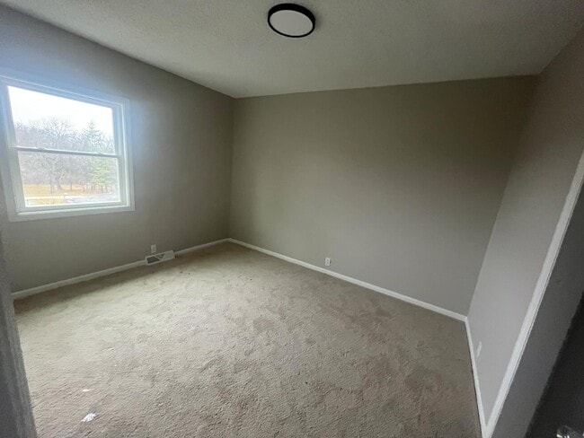 Photo - 148 SE 421st Rd