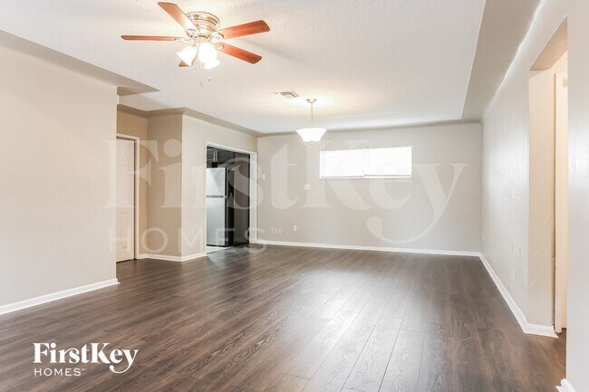 Photo - 1565 NW 6th Ave