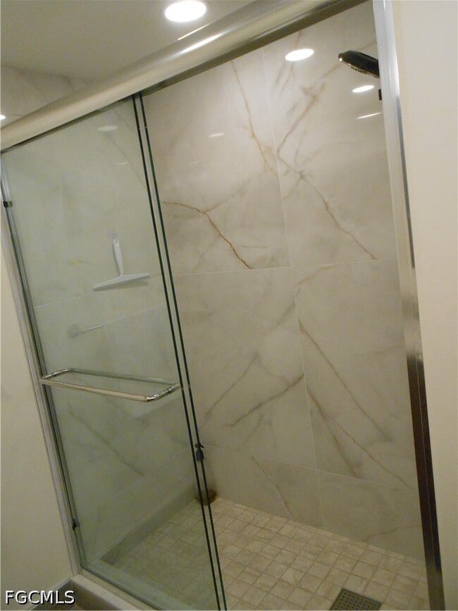 Building Photo - 357 Joel Blvd Unit 112