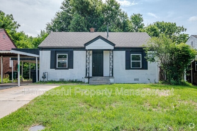 Building Photo - 2300 Miramar Blvd Rental