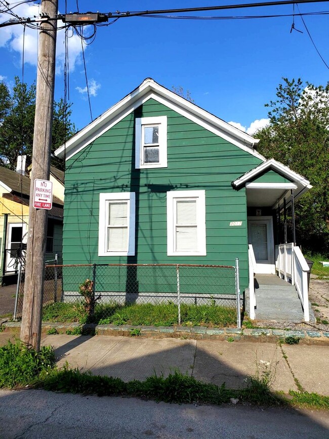 3017 Nursery Ave