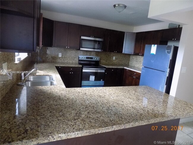 Photo - 2191 Bayberry Dr