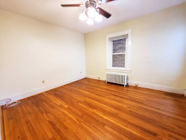 Building Photo - 222 Morewood Ave Unit 1