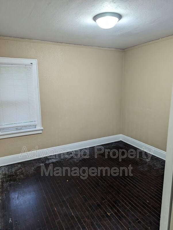 Photo - 3941 N 24th Pl