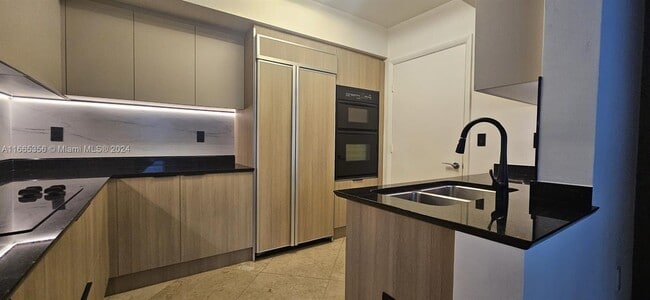 Photo - 18911 Collins Ave Unit #3402