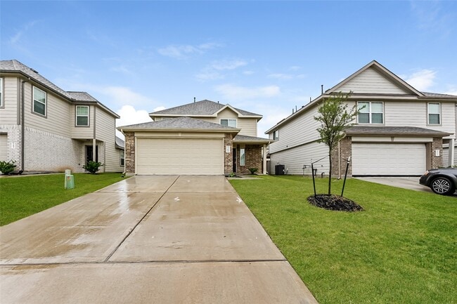Building Photo - 23699 Goodfellow Dr Rental