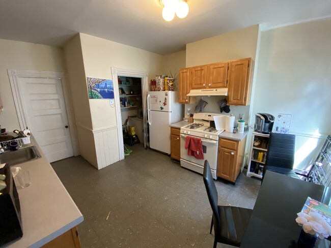 Photo - 140 Calumet St Condo Unit 3