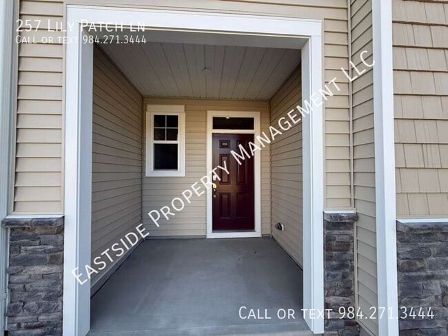 Photo - 257 Lily Patch Ln