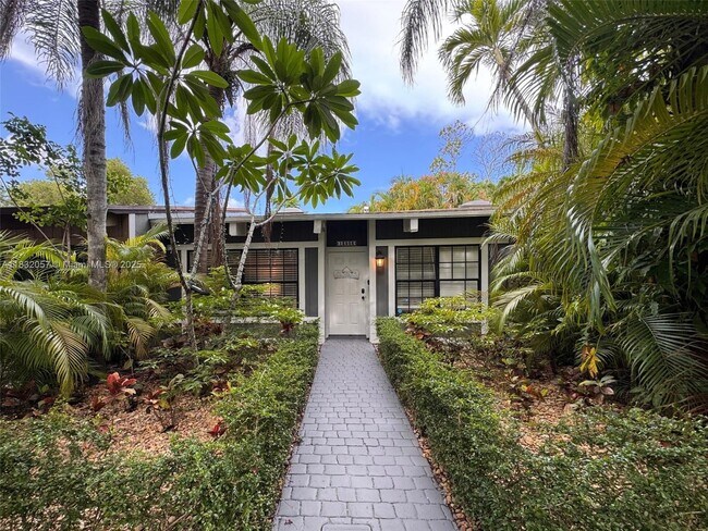 Building Photo - 13505 SW 101st Ln Rental