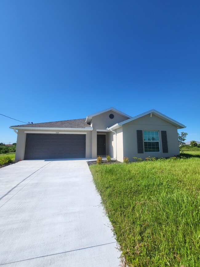 Building Photo - 1204 NW 13th Terrace Rental