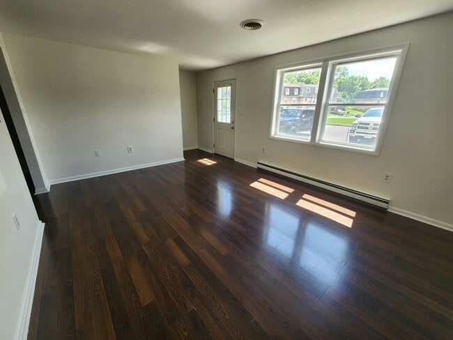Photo - 3430 Gregway Dr