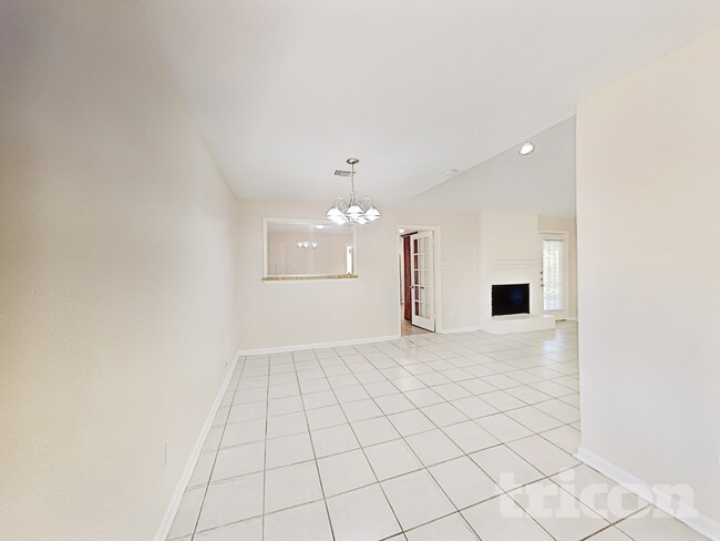 Photo - 7902 Battlepine Dr
