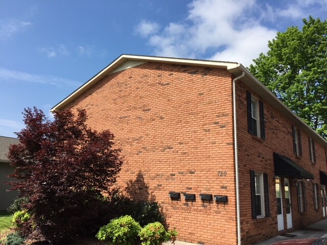 Photo - 720 N Dixie Ave Apartments Unit B
