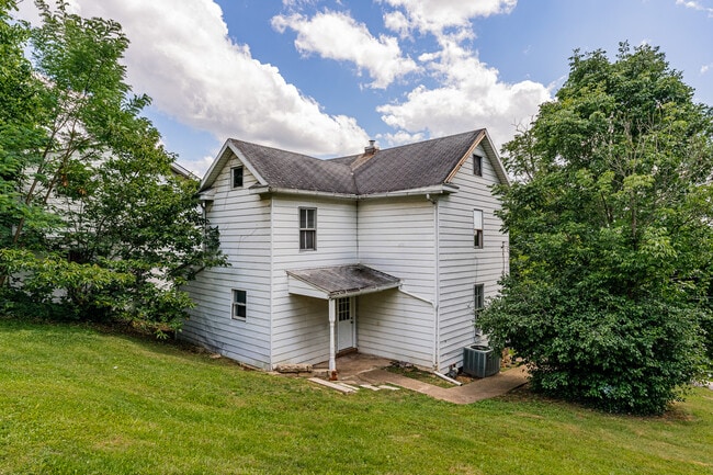Photo - 975 Dorsey Ave