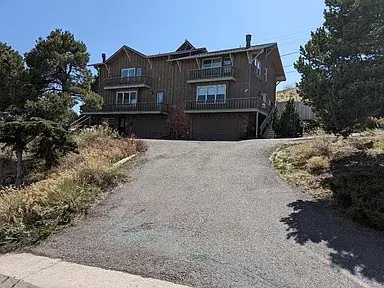 Building Photo - 1393 S Foothill Dr Unit Townhome