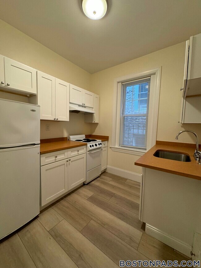 31 Park Dr Unit 12